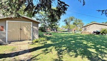 387 Market St, Tiffin, 44883, 3 Bedroom Bedrooms, ,2 BathroomBathrooms,Residential,For Sale,Market St,20263658 387 Market St, Tiffin, 44883, 3 Bedroom Bedrooms, ,2 BathroomBathrooms,Residential,For Sale,Market St,20263658