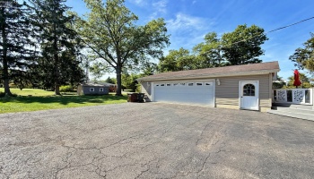 387 Market St, Tiffin, 44883, 3 Bedroom Bedrooms, ,2 BathroomBathrooms,Residential,For Sale,Market St,20263658 387 Market St, Tiffin, 44883, 3 Bedroom Bedrooms, ,2 BathroomBathrooms,Residential,For Sale,Market St,20263658