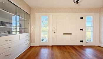 387 Market St, Tiffin, 44883, 3 Bedroom Bedrooms, ,2 BathroomBathrooms,Residential,For Sale,Market St,20263658 387 Market St, Tiffin, 44883, 3 Bedroom Bedrooms, ,2 BathroomBathrooms,Residential,For Sale,Market St,20263658