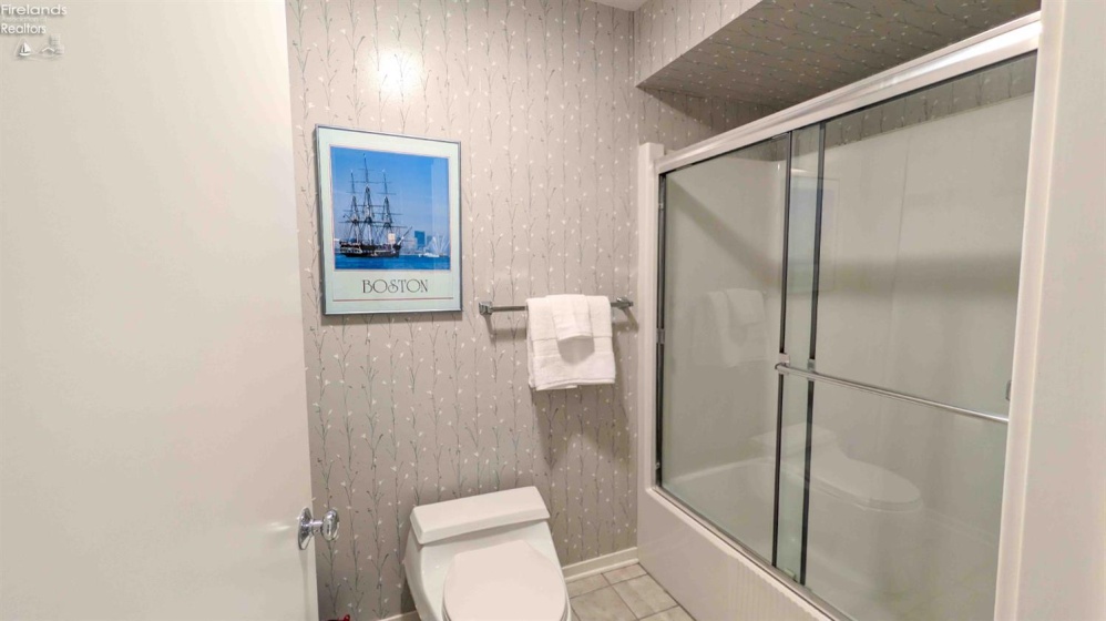 4395 Marin Woods, Port Clinton, 43452, 2 Bedroom Bedrooms, ,3 BathroomBathrooms,Residential,For Sale,Marin Woods,20263700