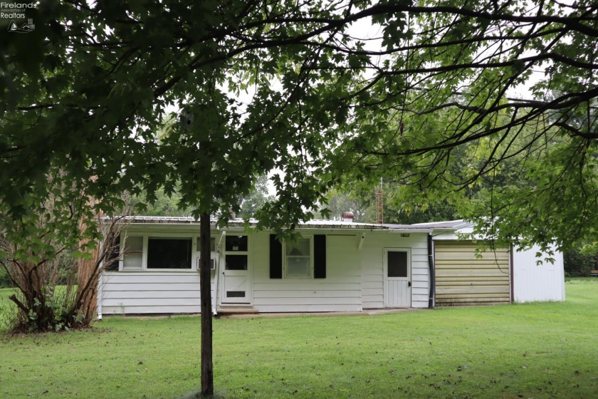9301 River Road, Huron, 44839, 1 Bedroom Bedrooms, ,1 BathroomBathrooms,Residential,For Sale,River,20263635