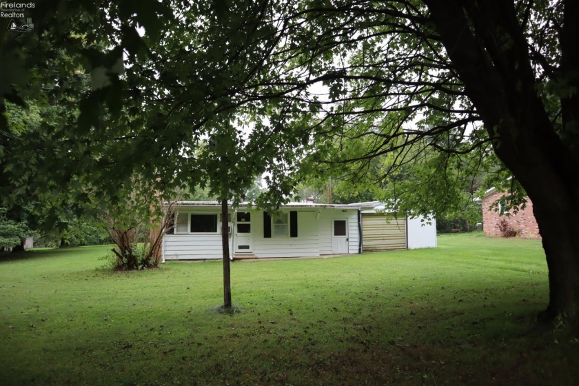 9301 River Road, Huron, 44839, 1 Bedroom Bedrooms, ,1 BathroomBathrooms,Residential,For Sale,River,20263635