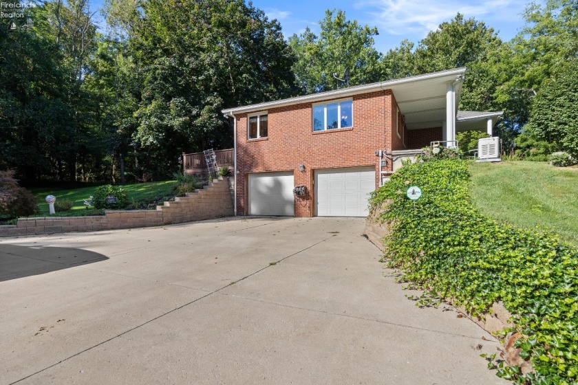 52493 State Route 113, Wakeman, 44889, 3 Bedroom Bedrooms, ,3 BathroomBathrooms,Residential,For Sale,State Route 113,20263678