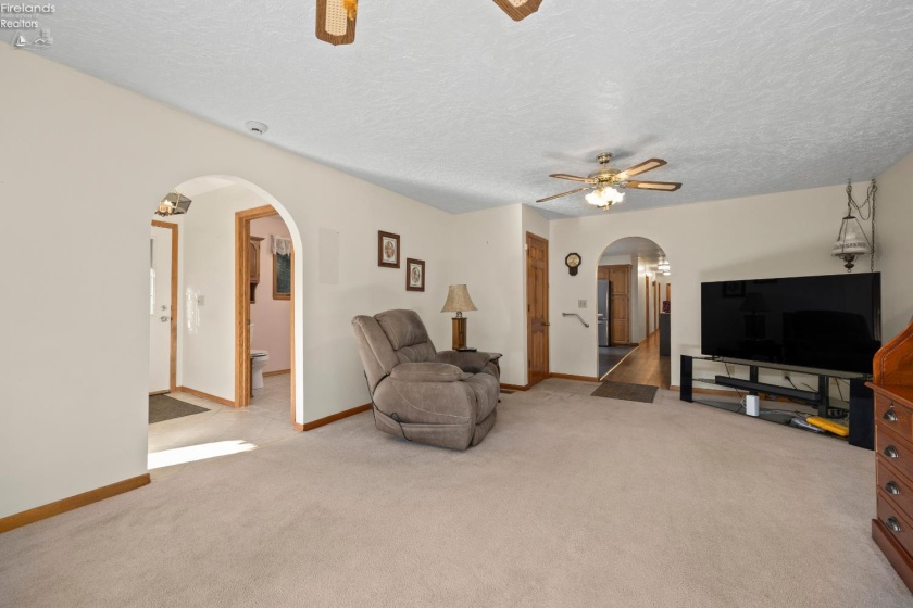52493 State Route 113, Wakeman, 44889, 3 Bedroom Bedrooms, ,3 BathroomBathrooms,Residential,For Sale,State Route 113,20263678