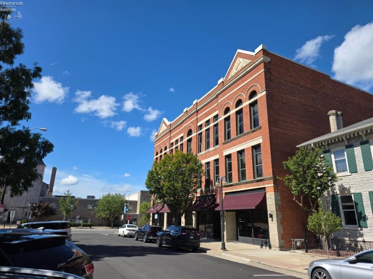 237 Washington Row, Sandusky, 44870, ,Commercial,For Sale,Washington Row,20263670