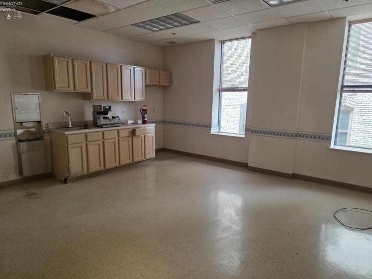237 Washington Row, Sandusky, 44870, ,Commercial,For Sale,Washington Row,20263670