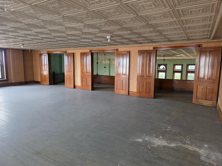 237 Washington Row, Sandusky, 44870, ,Commercial,For Sale,Washington Row,20263670