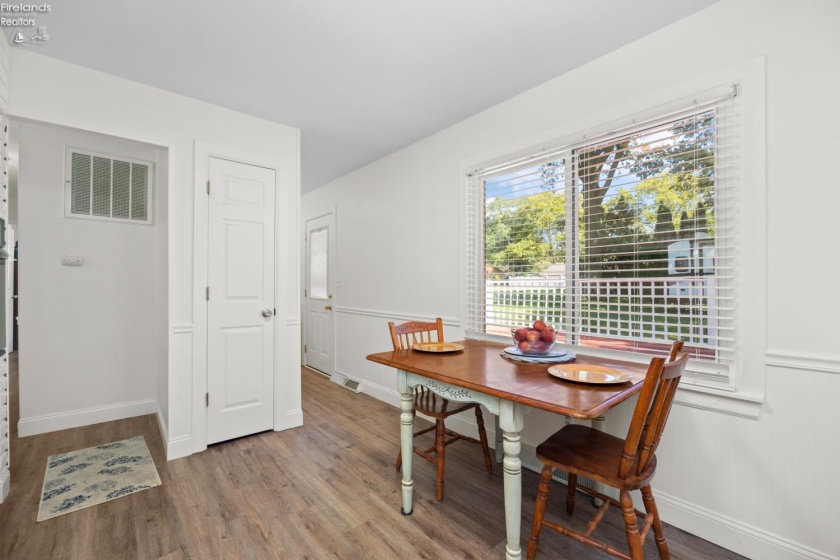 1232 Marina Drive, Huron, 44839, 3 Bedroom Bedrooms, ,1 BathroomBathrooms,Residential,For Sale,Marina,20263644