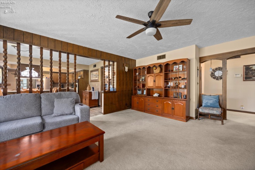 231 New State Road, Norwalk, 44857, 3 Bedroom Bedrooms, ,3 BathroomBathrooms,Residential,For Sale,New State,20263649