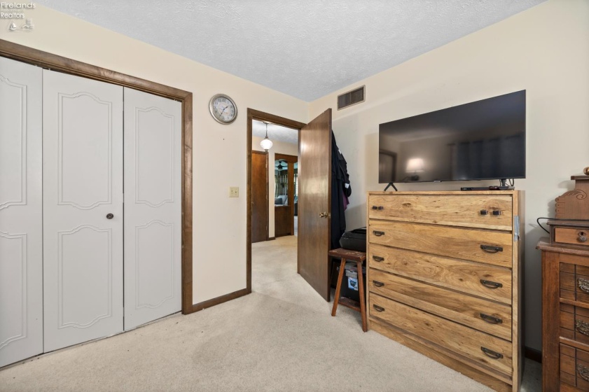 231 New State Road, Norwalk, 44857, 3 Bedroom Bedrooms, ,3 BathroomBathrooms,Residential,For Sale,New State,20263649