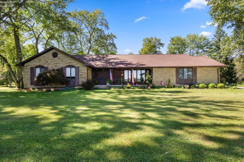 231 New State Road, Norwalk, 44857, 3 Bedroom Bedrooms, ,3 BathroomBathrooms,Residential,For Sale,New State,20263649