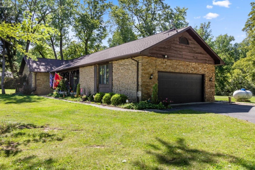 231 New State Road, Norwalk, 44857, 3 Bedroom Bedrooms, ,3 BathroomBathrooms,Residential,For Sale,New State,20263649