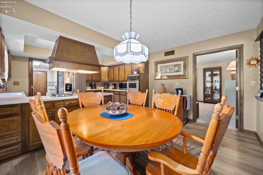 231 New State Road, Norwalk, 44857, 3 Bedroom Bedrooms, ,3 BathroomBathrooms,Residential,For Sale,New State,20263649