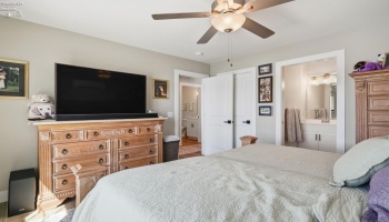 545 Lakeshore Drive, Port Clinton, 43452, 2 Bedroom Bedrooms, ,2 BathroomBathrooms,Residential,For Sale,Lakeshore,20263704