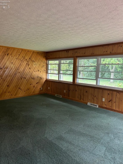 319 Bell Avenue, Sandusky, 44870, 3 Bedroom Bedrooms, ,2 BathroomBathrooms,Residential,For Sale,Bell,20263714