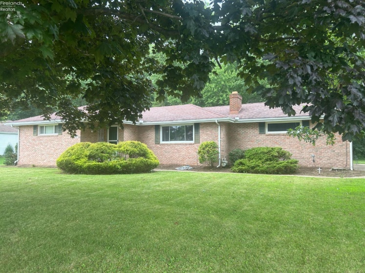 319 Bell Avenue, Sandusky, 44870, 3 Bedroom Bedrooms, ,2 BathroomBathrooms,Residential,For Sale,Bell,20263714