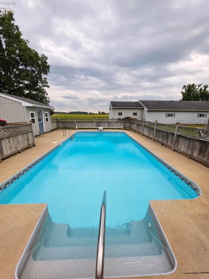 2431 Tiffin Road, Fremont, 43420, 3 Bedroom Bedrooms, ,3 BathroomBathrooms,Residential,For Sale,Tiffin,20263509