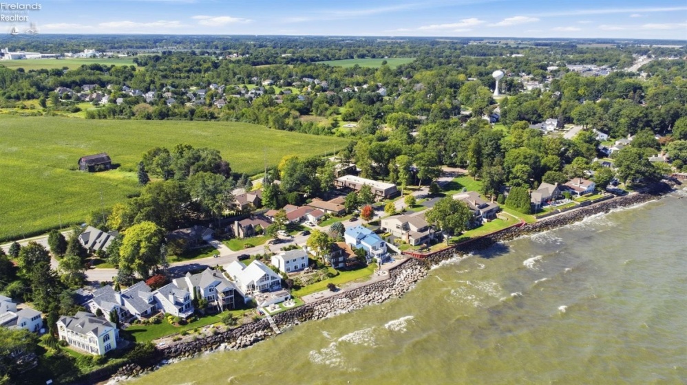 1120 By The Shores Dr, Huron, 44839, 2 Bedroom Bedrooms, ,2 BathroomBathrooms,Residential,For Sale,By The Shores Dr,20263594