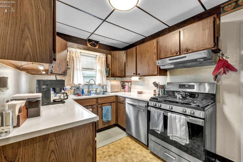30 State Street, Norwalk, 44857, 4 Bedroom Bedrooms, ,2 BathroomBathrooms,Residential,For Sale,State,20263702