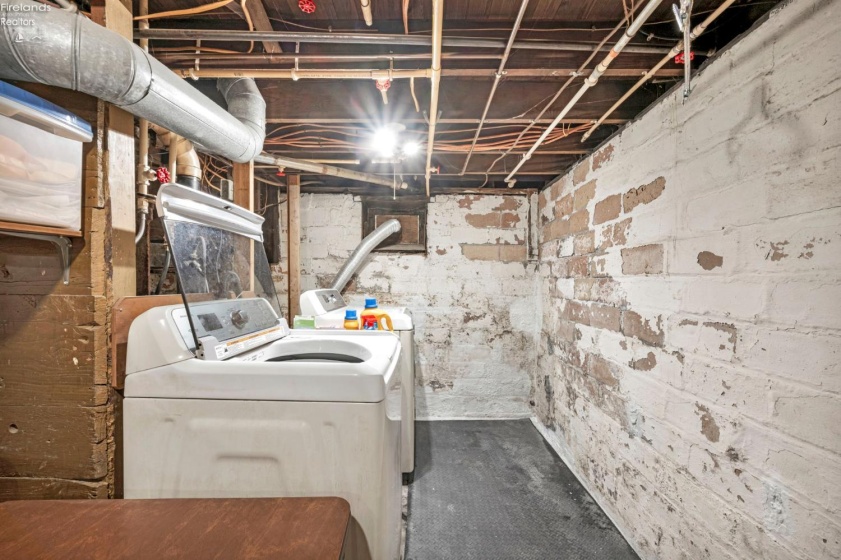 30 State Street, Norwalk, 44857, 4 Bedroom Bedrooms, ,2 BathroomBathrooms,Residential,For Sale,State,20263702
