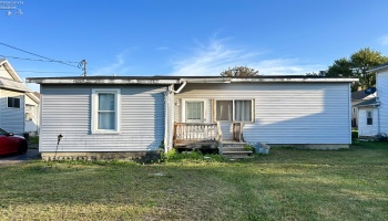 531 Tiffin Street, Fostoria, 44830, 3 Bedroom Bedrooms, ,1 BathroomBathrooms,Residential,For Sale,Tiffin,20263708