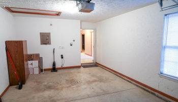 312 Glen, Elyria, 44035, 2 Bedroom Bedrooms, ,1 BathroomBathrooms,Residential,For Sale,Glen,20263728