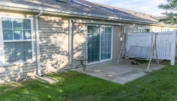 312 Glen, Elyria, 44035, 2 Bedroom Bedrooms, ,1 BathroomBathrooms,Residential,For Sale,Glen,20263728
