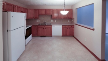 312 Glen, Elyria, 44035, 2 Bedroom Bedrooms, ,1 BathroomBathrooms,Residential,For Sale,Glen,20263728