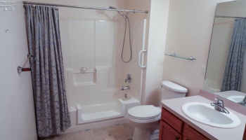 312 Glen, Elyria, 44035, 2 Bedroom Bedrooms, ,1 BathroomBathrooms,Residential,For Sale,Glen,20263728