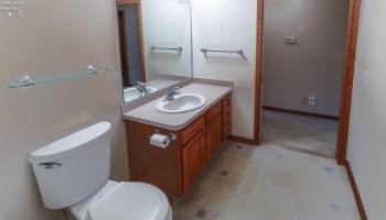 312 Glen, Elyria, 44035, 2 Bedroom Bedrooms, ,1 BathroomBathrooms,Residential,For Sale,Glen,20263728