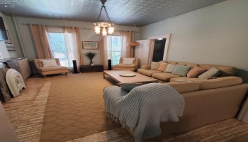 322 Huron Avenue, Sandusky, 44870, 7 Bedroom Bedrooms, ,3 BathroomBathrooms,Residential,For Sale,Huron,20263668