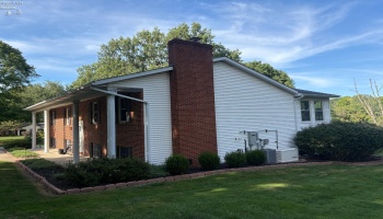 290 Willow Drive, Plymouth, 44865, 3 Bedroom Bedrooms, ,3 BathroomBathrooms,Residential,For Sale,Willow,20263682