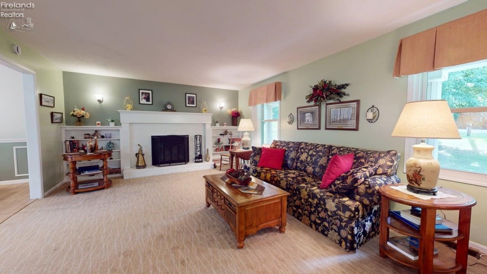 290 Willow Drive, Plymouth, 44865, 3 Bedroom Bedrooms, ,3 BathroomBathrooms,Residential,For Sale,Willow,20263682