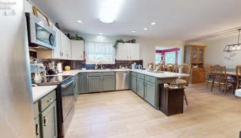 290 Willow Drive, Plymouth, 44865, 3 Bedroom Bedrooms, ,3 BathroomBathrooms,Residential,For Sale,Willow,20263682