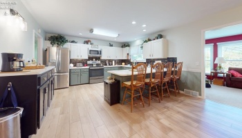 290 Willow Drive, Plymouth, 44865, 3 Bedroom Bedrooms, ,3 BathroomBathrooms,Residential,For Sale,Willow,20263682