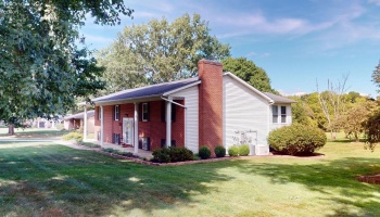 290 Willow Drive, Plymouth, 44865, 3 Bedroom Bedrooms, ,3 BathroomBathrooms,Residential,For Sale,Willow,20263682
