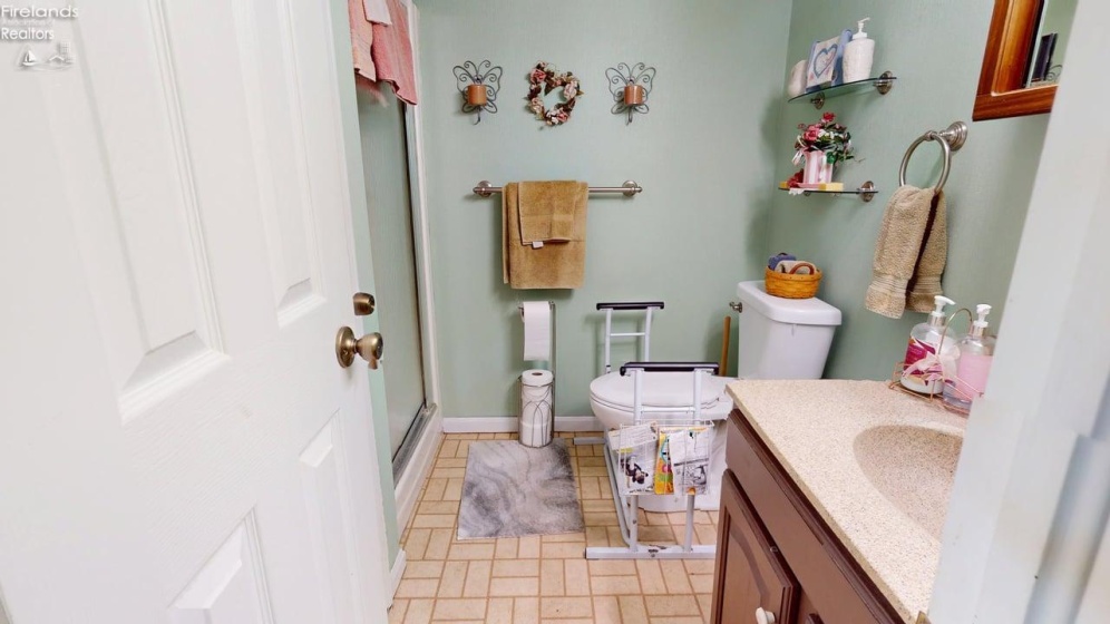 290 Willow Drive, Plymouth, 44865, 3 Bedroom Bedrooms, ,3 BathroomBathrooms,Residential,For Sale,Willow,20263682