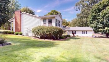 290 Willow Drive, Plymouth, 44865, 3 Bedroom Bedrooms, ,3 BathroomBathrooms,Residential,For Sale,Willow,20263682