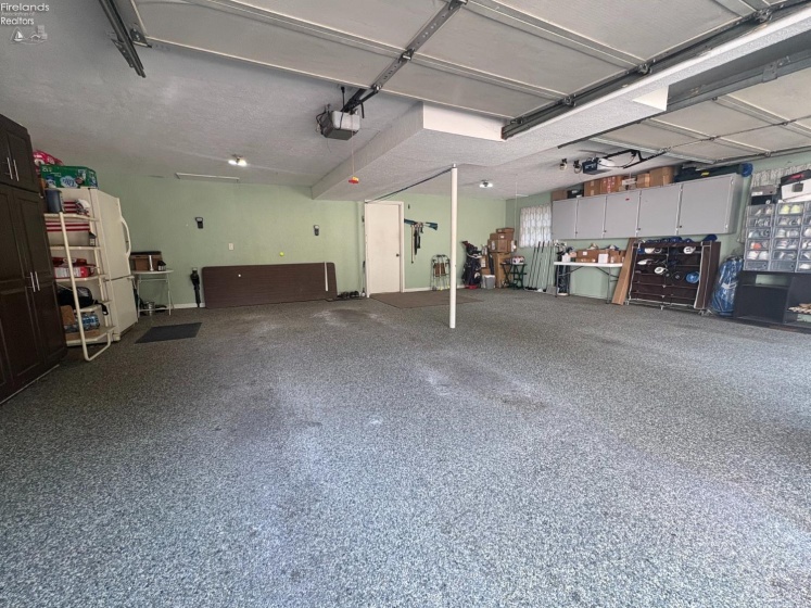 290 Willow Drive, Plymouth, 44865, 3 Bedroom Bedrooms, ,3 BathroomBathrooms,Residential,For Sale,Willow,20263682