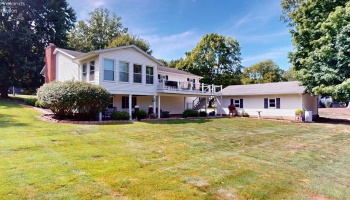 290 Willow Drive, Plymouth, 44865, 3 Bedroom Bedrooms, ,3 BathroomBathrooms,Residential,For Sale,Willow,20263682