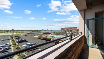 401 Shoreline Drive, Sandusky, 44870, 2 Bedroom Bedrooms, ,2 BathroomBathrooms,Residential,For Sale,Shoreline,20263673
