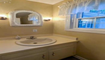 2010 Hull Road, Sandusky, 44870, ,3 BathroomBathrooms,Residential,For Sale,Hull,20263719