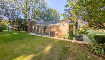 2010 Hull Road, Sandusky, 44870, ,3 BathroomBathrooms,Residential,For Sale,Hull,20263719
