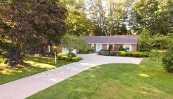 2010 Hull Road, Sandusky, 44870, ,3 BathroomBathrooms,Residential,For Sale,Hull,20263719
