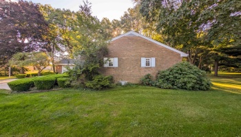 2010 Hull Road, Sandusky, 44870, ,3 BathroomBathrooms,Residential,For Sale,Hull,20263719