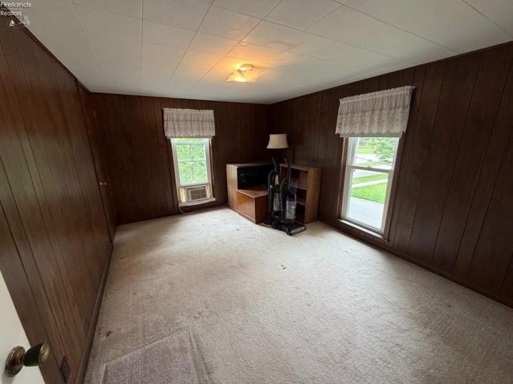 180 Main Street, New London, 44851, 5 Bedroom Bedrooms, ,2 BathroomBathrooms,Residential,For Sale,Main,20263733