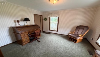180 Main Street, New London, 44851, 5 Bedroom Bedrooms, ,2 BathroomBathrooms,Residential,For Sale,Main,20263733 180 Main Street, New London, 44851, 5 Bedroom Bedrooms, ,2 BathroomBathrooms,Residential,For Sale,Main,20263733