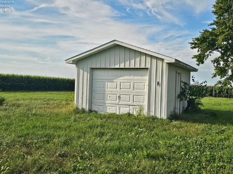 670 CR 260, Clyde, 43410, 4 Bedroom Bedrooms, ,1 BathroomBathrooms,Residential,For Sale,CR 260,20263707