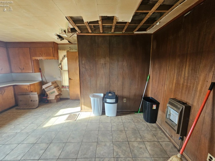 670 CR 260, Clyde, 43410, 4 Bedroom Bedrooms, ,1 BathroomBathrooms,Residential,For Sale,CR 260,20263707