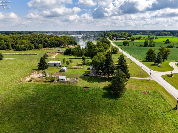 4624 State Route 162, New London, 44851, 4 Bedroom Bedrooms, ,3 BathroomBathrooms,Residential,For Sale,State Route 162,20263718